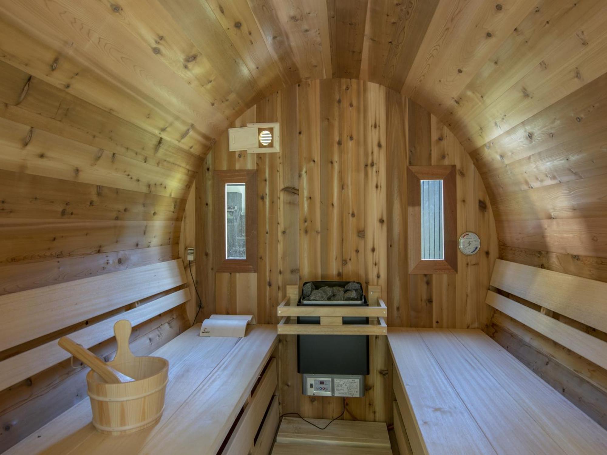 Modern Chalet With Wellness, In A Holiday Park At 12 Km From Eindhoven Мирло Экстерьер фото